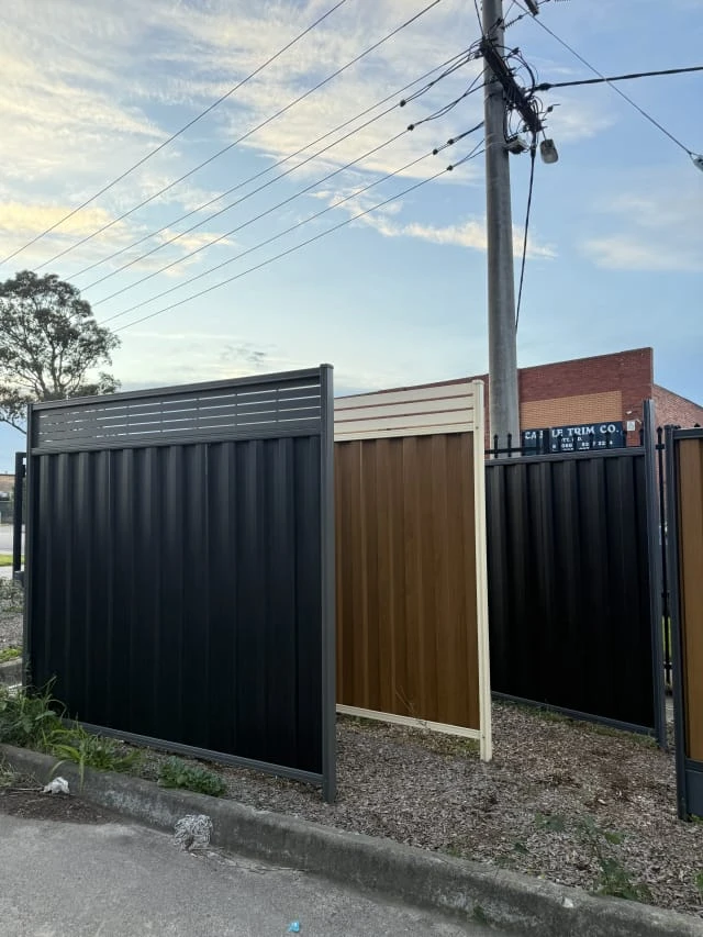 application of fence panel