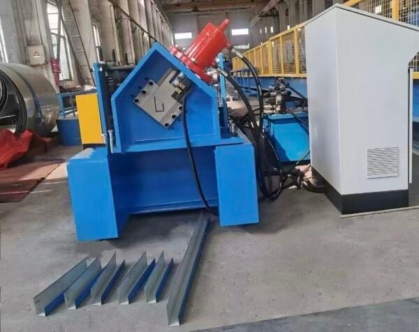 trim-roll-forming-machine