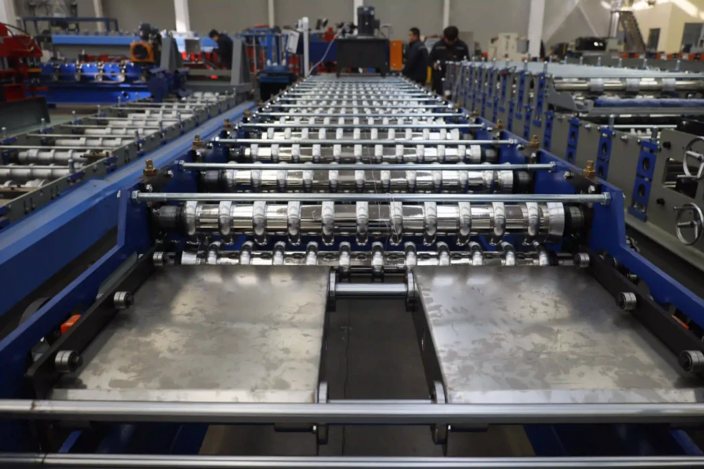 corrugated-roll-forming-machine