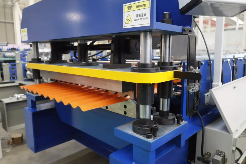 corrugated-roll-forming-machine