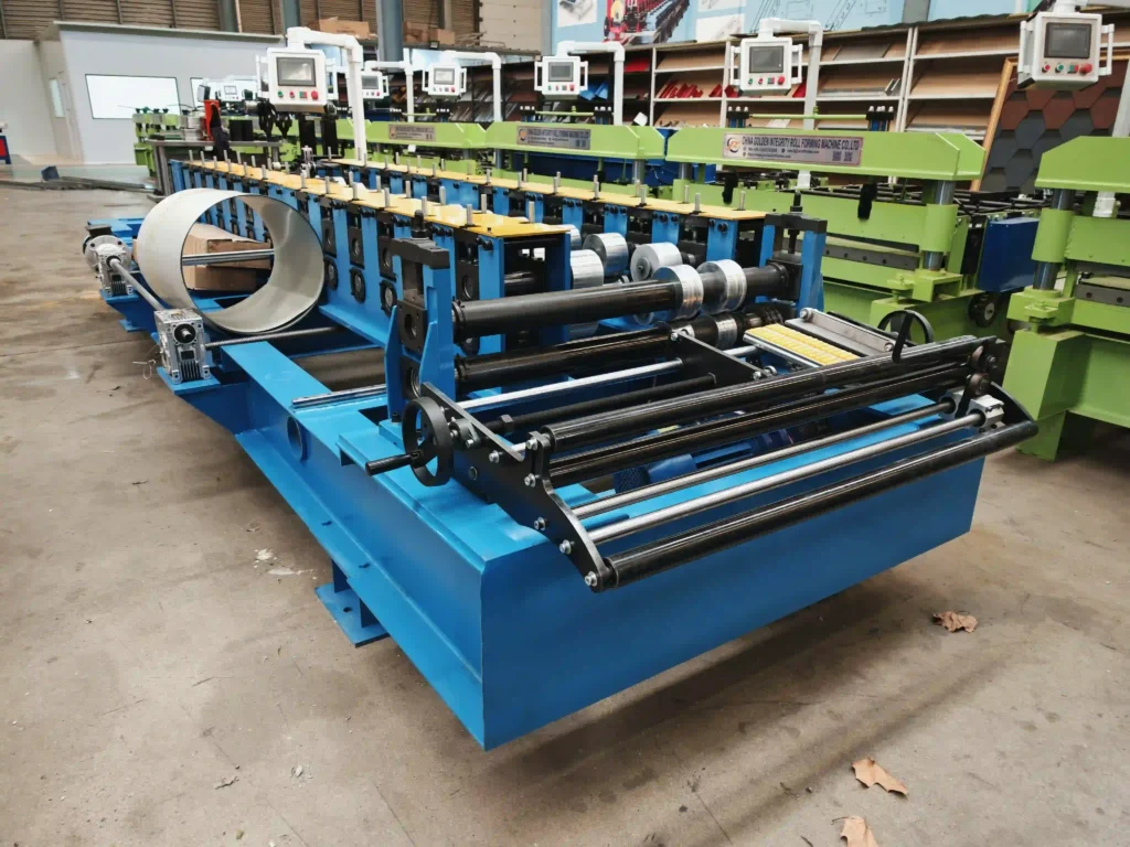 low-profile-standing-seam-machine